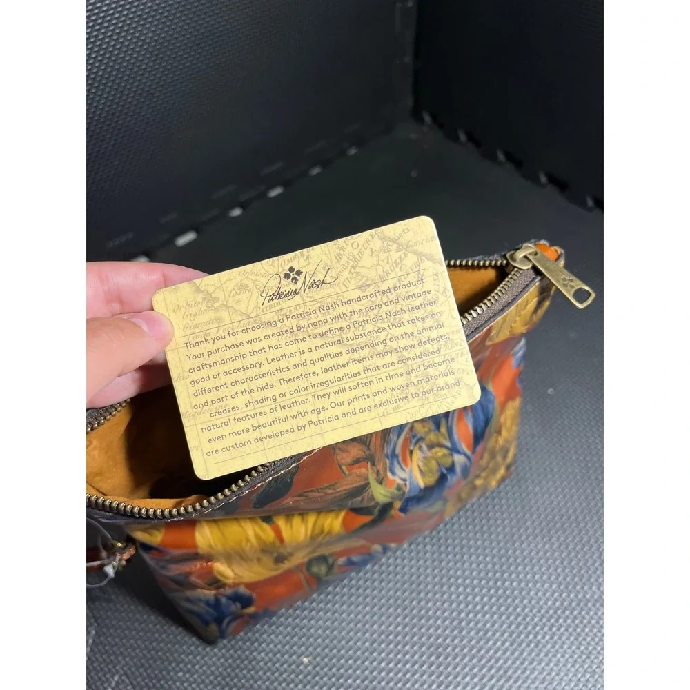 Patricia Nash Wristlet Women OS Orange Floral Leather Foldover Clutch Bag